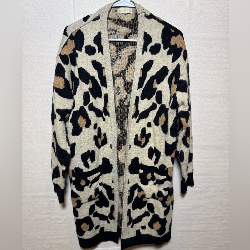 Altar’d State Leopard Print Open Front Cardigan Womens M/L Long Sweater